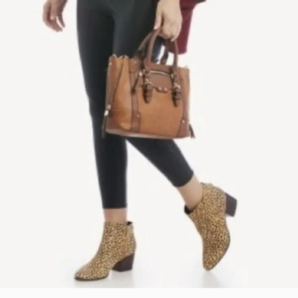 Sole Society River Fur Ankle Booties 9 Leopard Cheetah Print